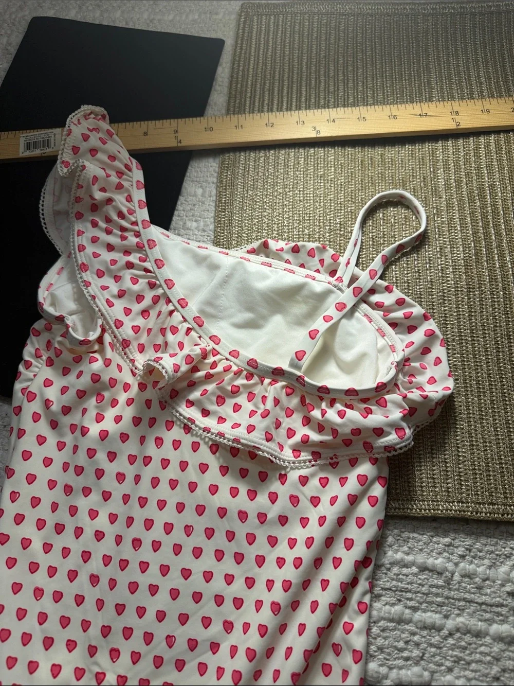Roller Rabbit Girls Heart Print Ruffle One Piece Swimsuit White Pink Size 10